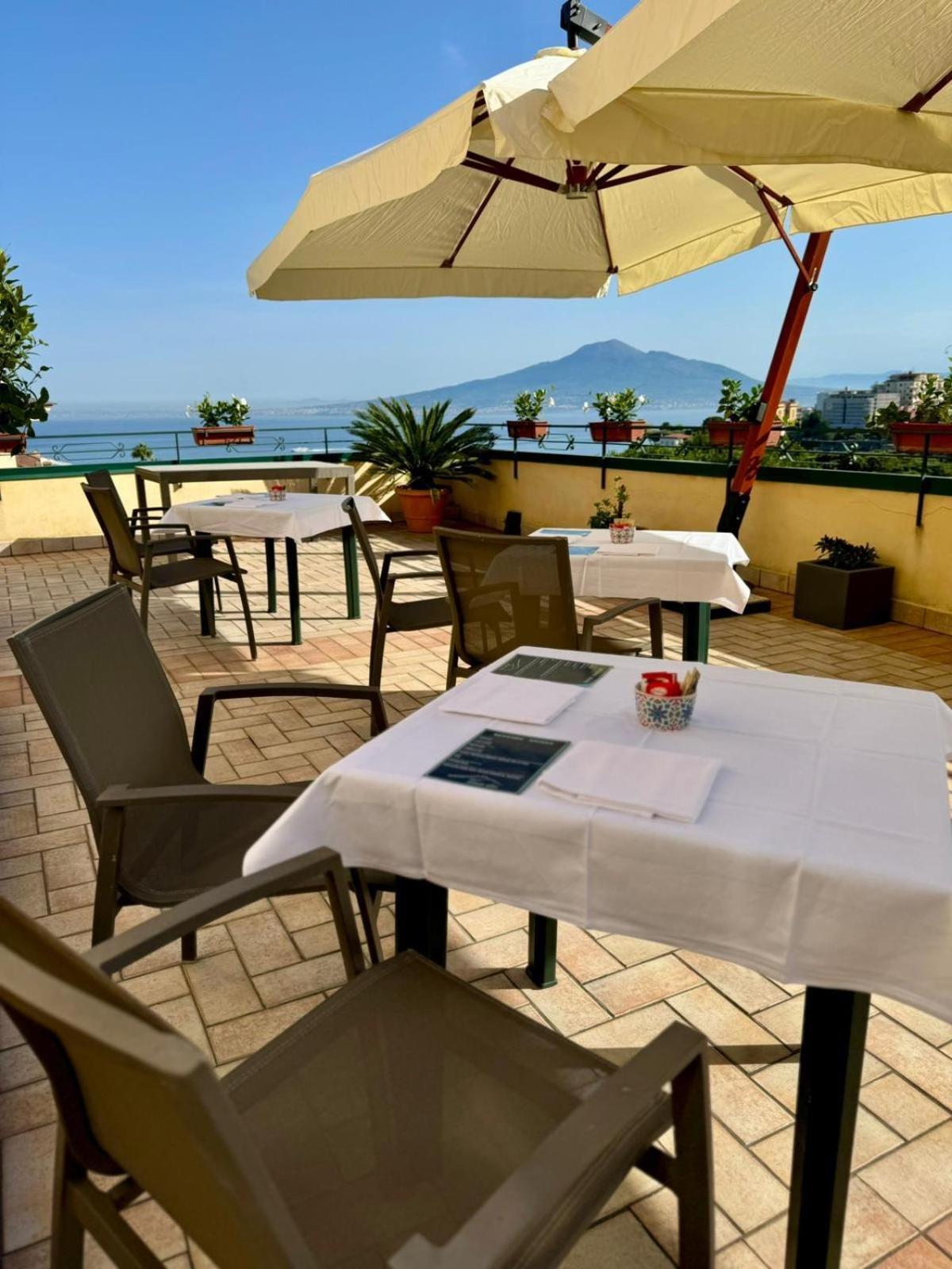 Bed and Breakfast Vesuvio View Vico Equense Exterior foto