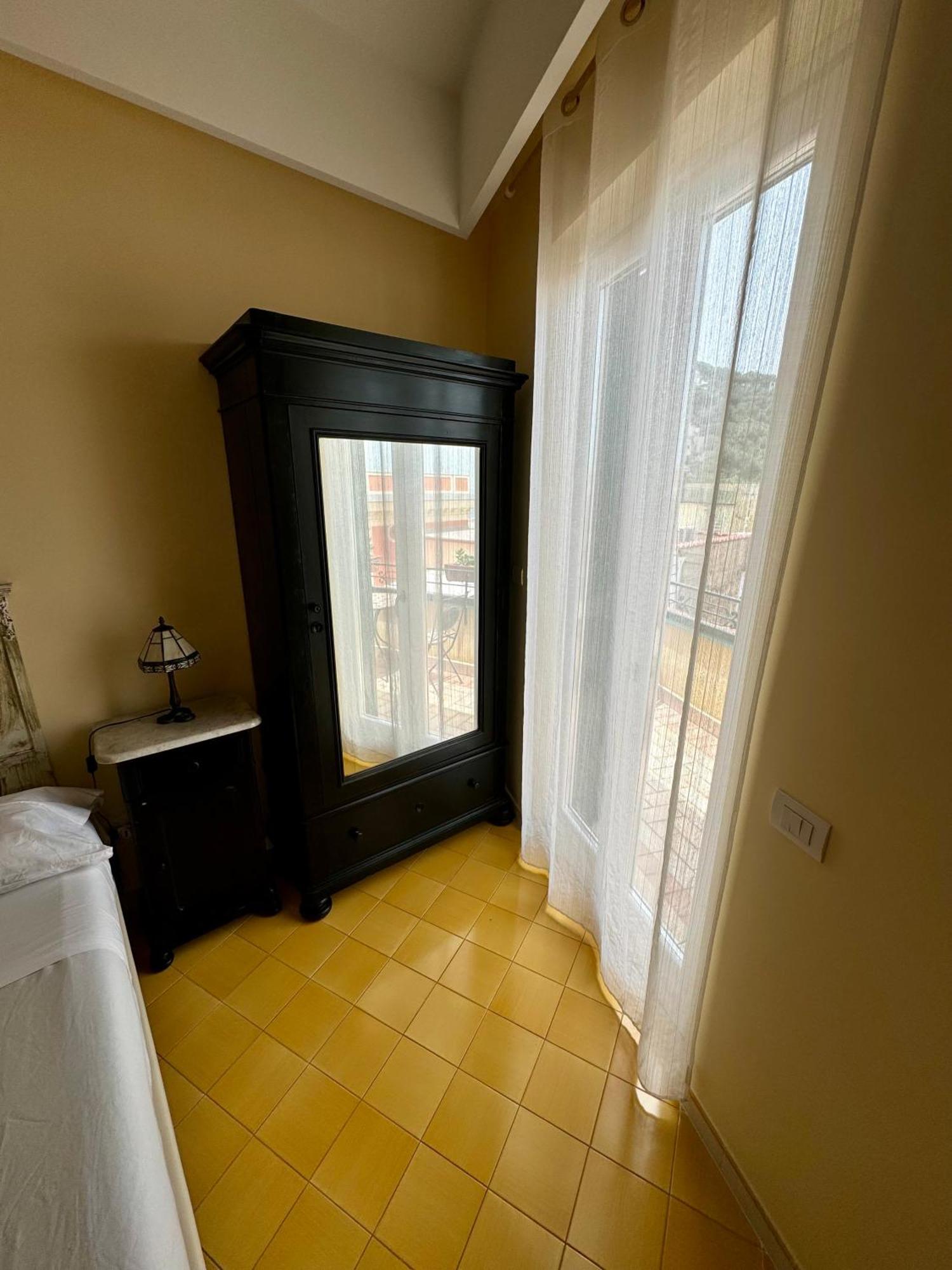 Bed and Breakfast Vesuvio View Vico Equense Exterior foto