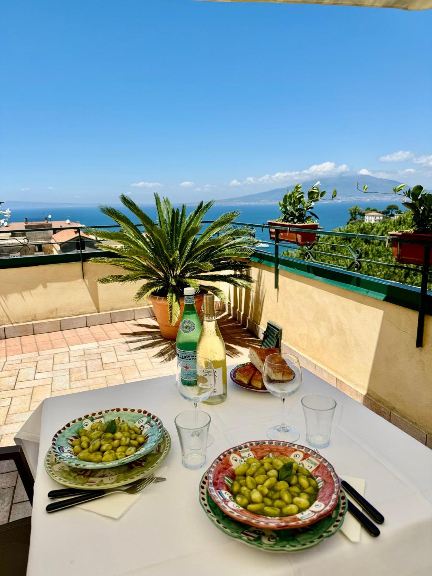 Bed and Breakfast Vesuvio View Vico Equense Exterior foto
