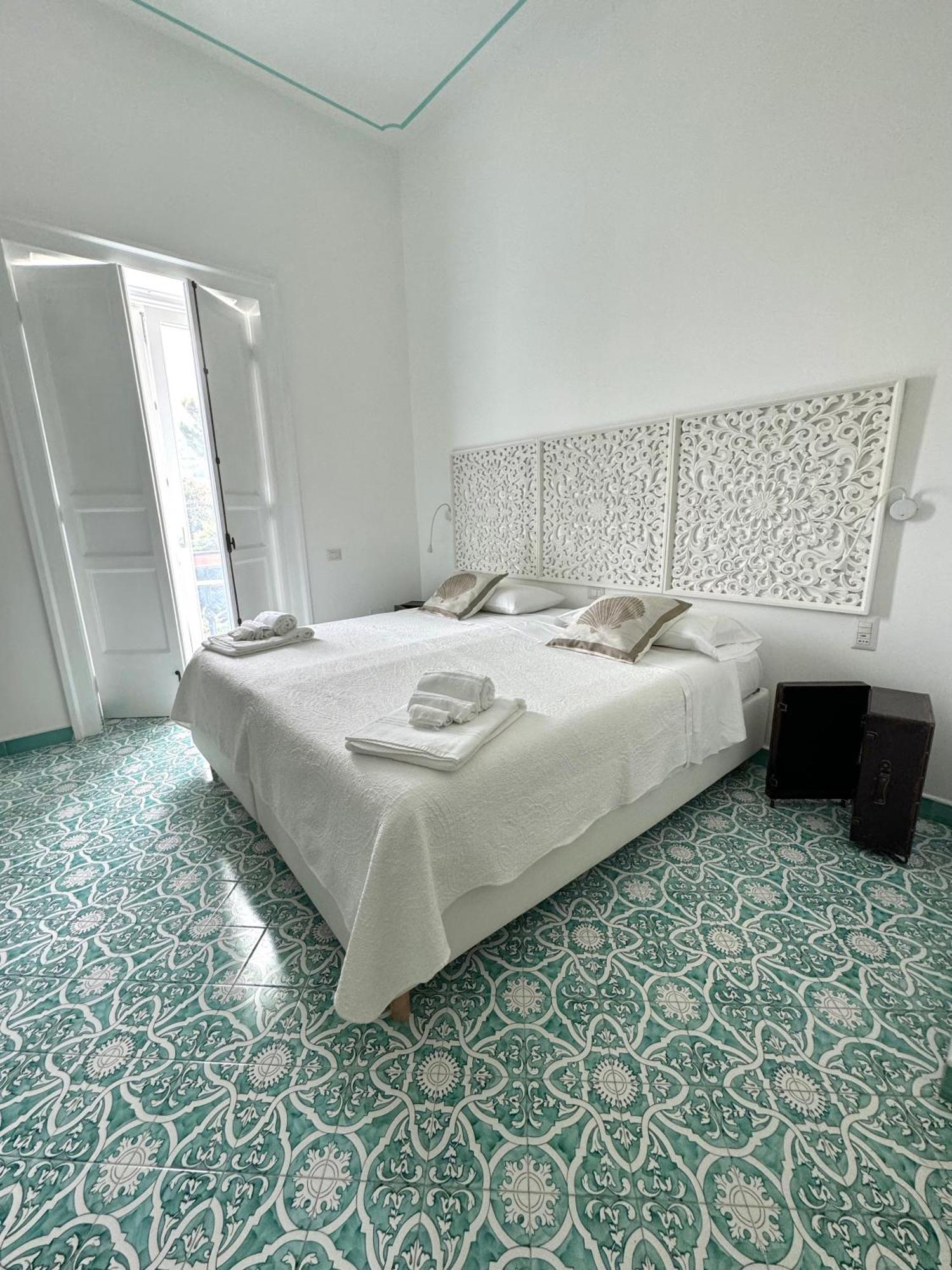 Bed and Breakfast Vesuvio View Vico Equense Exterior foto